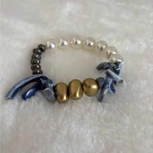 Blue, Gold & Pearl Beaded Stretch Bracelet